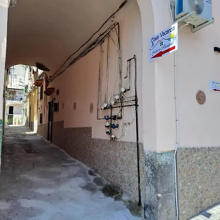 فندق مبيت وإفطار Antica Resina Vesuvio إيركولانو